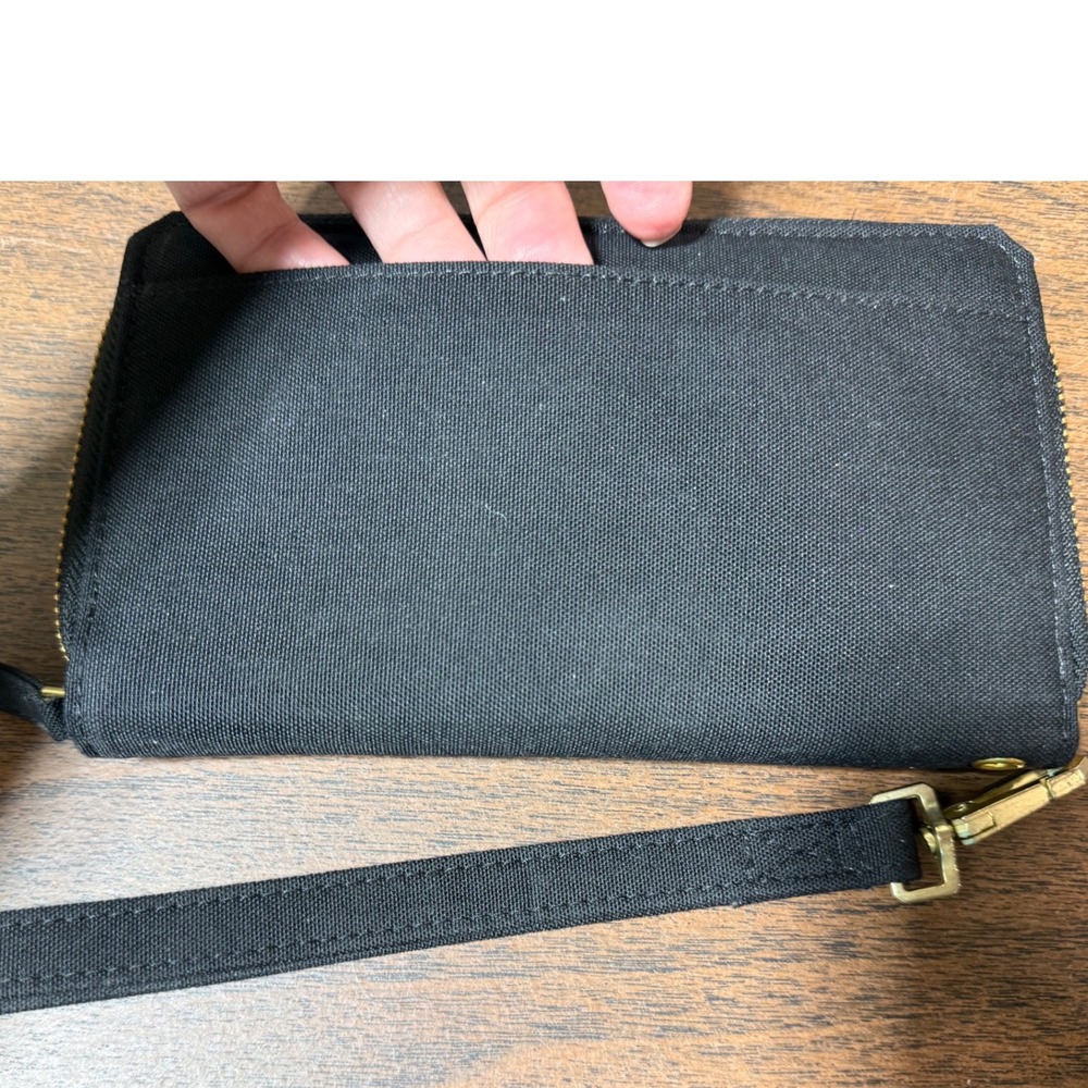 Carhartt Black Canvas Zip-Around Wristlet Wallet Organizer ID Window Gold Zip - Picture 6 of 9